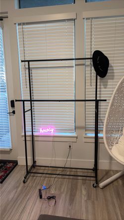 Clothing stand