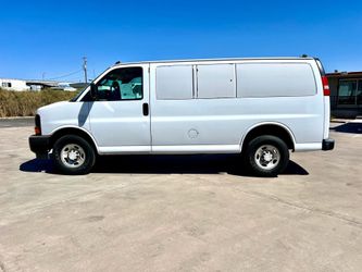 2017 Chevrolet Express 2500 Cargo Van