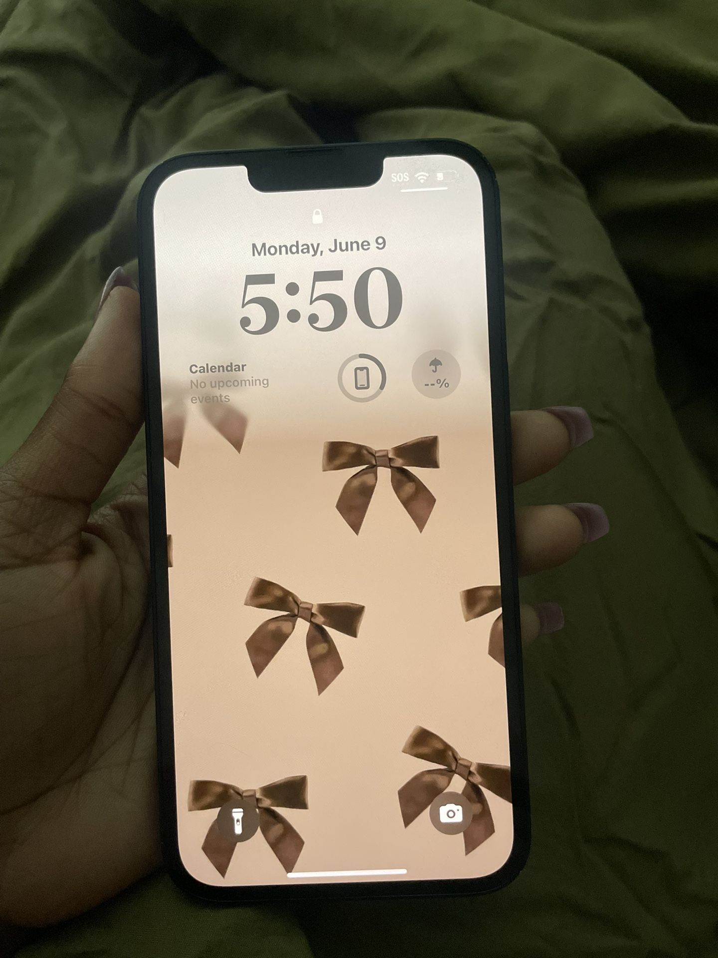 iPhone 13