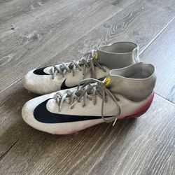Nike Mercurial 9.5 Soccer Cleats