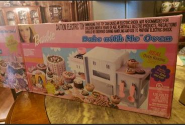 Barbie bake with me oven