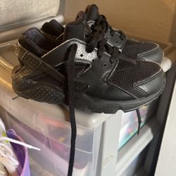 Kids Nike shoes