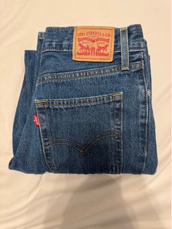Levi’s Women’s 94 Baggy Jeans