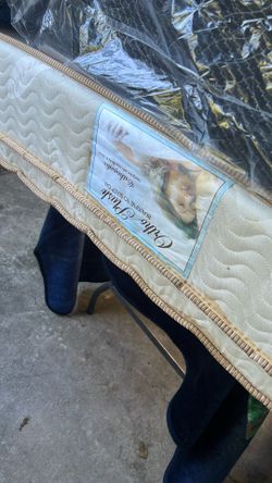 Queen Bed