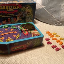 The Godzilla Game 1978 Complete &Works Great & Art Work 
