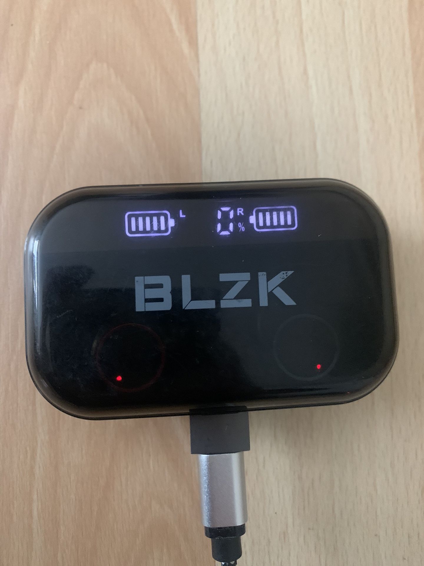 BLZK Wireless Earbuds, Latest Bluetooth 5.0 True Wireless Bluetooth Earbuds, with bass 3D Stereo Sound Wireless Headphones, Built-in Microphone LED Di