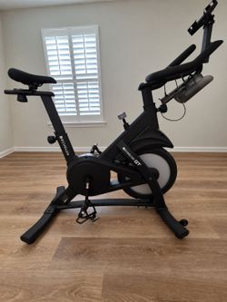 Echelon FT stationary bike