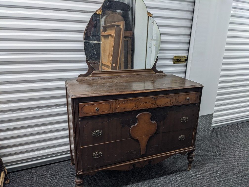 Antique 1920 Mahogany Art Deco Chest Of Drawers