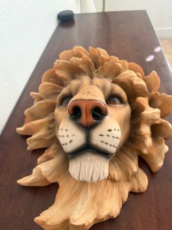 Beautiful lion head 3 D wall decor sculpture