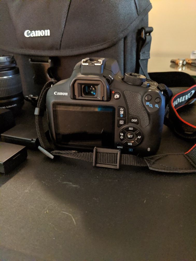 Canon Rebel T5 DSLR Camera
