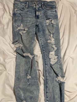 American eagle ripped jeans
