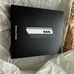 Samsung Galaxy Z Fold6 crafted black