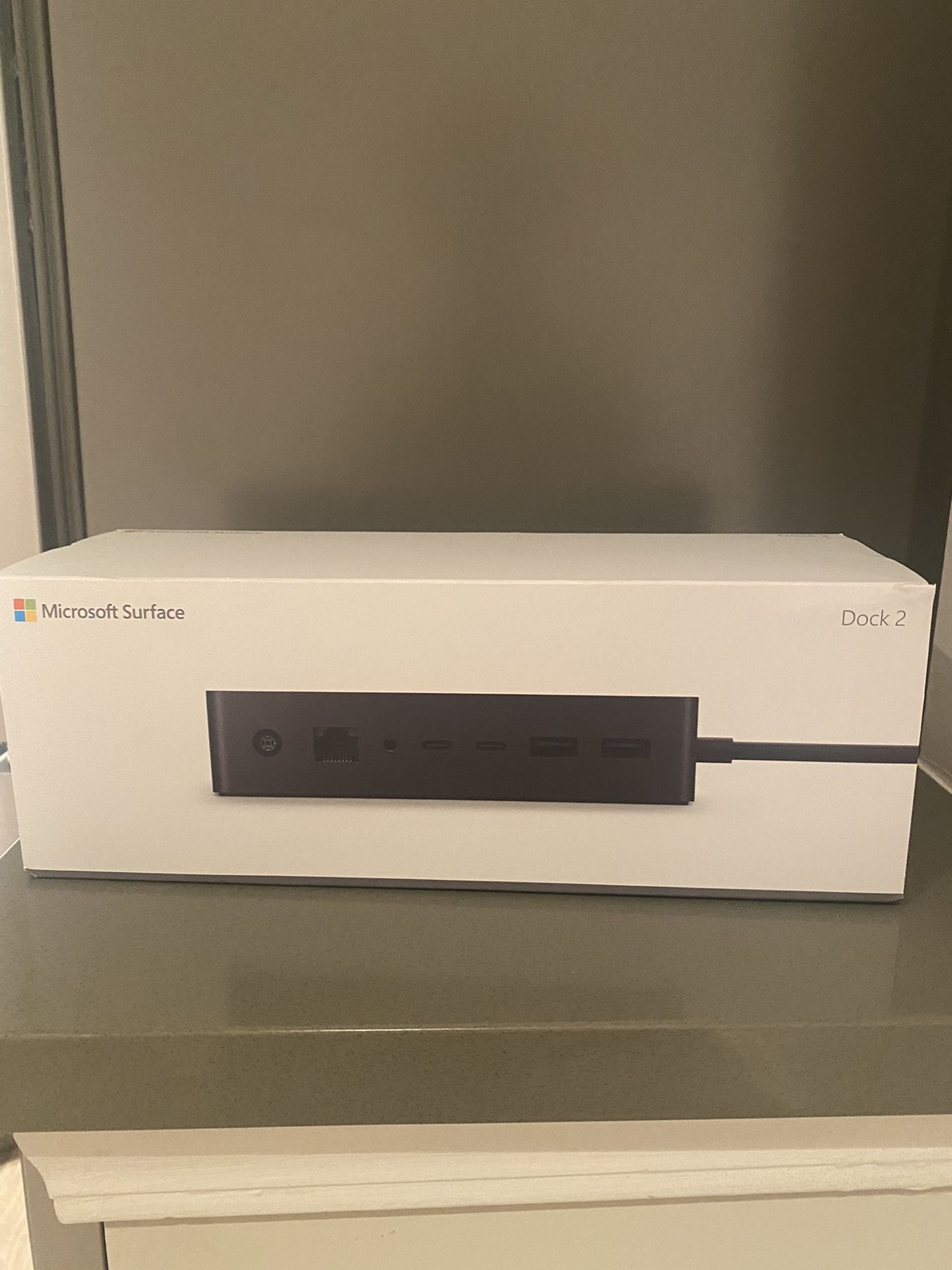 Microsoft Surface Dock 2