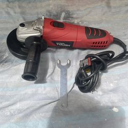 Hypertough 4 1/2”, 6 Amp Angle Grinder—Grinding Whl, Handle, Adjustable Guard, Wrench, 6’ Cord. 