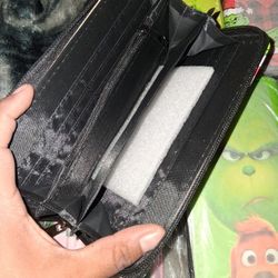 Grinch Wallets  (2 Left)