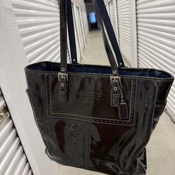 Coach Patent Tote – DIY Cosmetic Fix