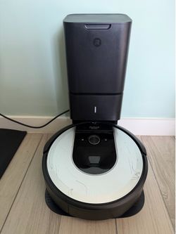 Roomba i6 vacuum for sale