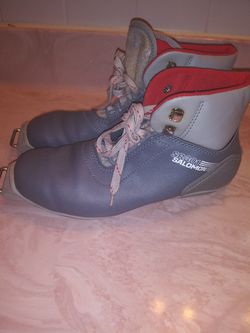 Salomon sr 301 Womens ski boots size 7