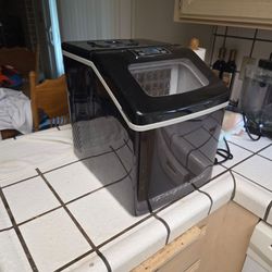 Ice Maker 🧊 ** Read Description **