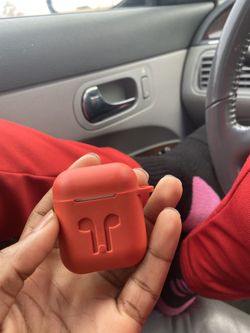 AirPods