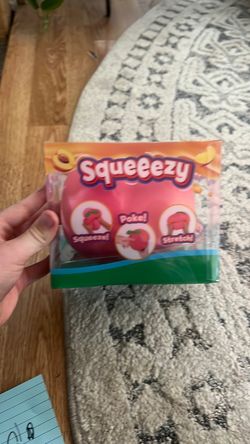 Original squeezy peach