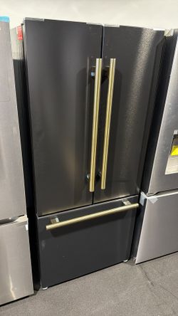 30”/33” Wide Refrigerators (Apartments/ Trailer) Homes