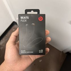 beats flex earbuds