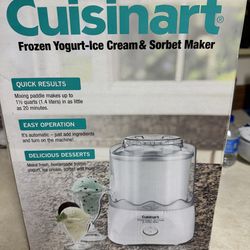 Cuisinart Frozen Yogurt-Ice Cream & Sorbet Maker New