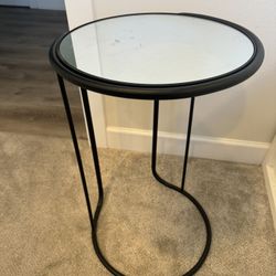 black accent table
