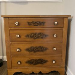 Hitchcock Dresser 