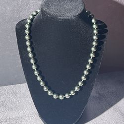 Stunning Cultured Black Pearls!