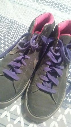 Nike shoes