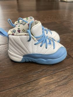 Jordan 12 “emoji” Size 7c