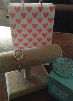 Origami Owl rose gold classic locket bracelet