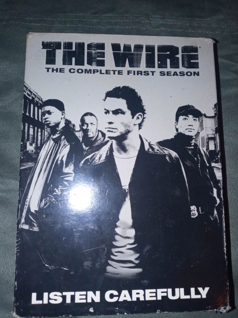 The Wire Complete First Season. 