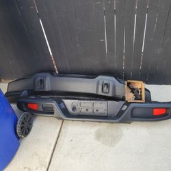 Jeep Gladiator Back Bumper Oem OBO
