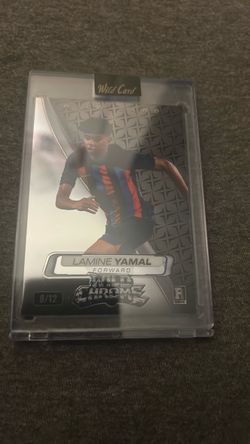 Lamine Yamal Wild Card Chrome Rookie 8/12