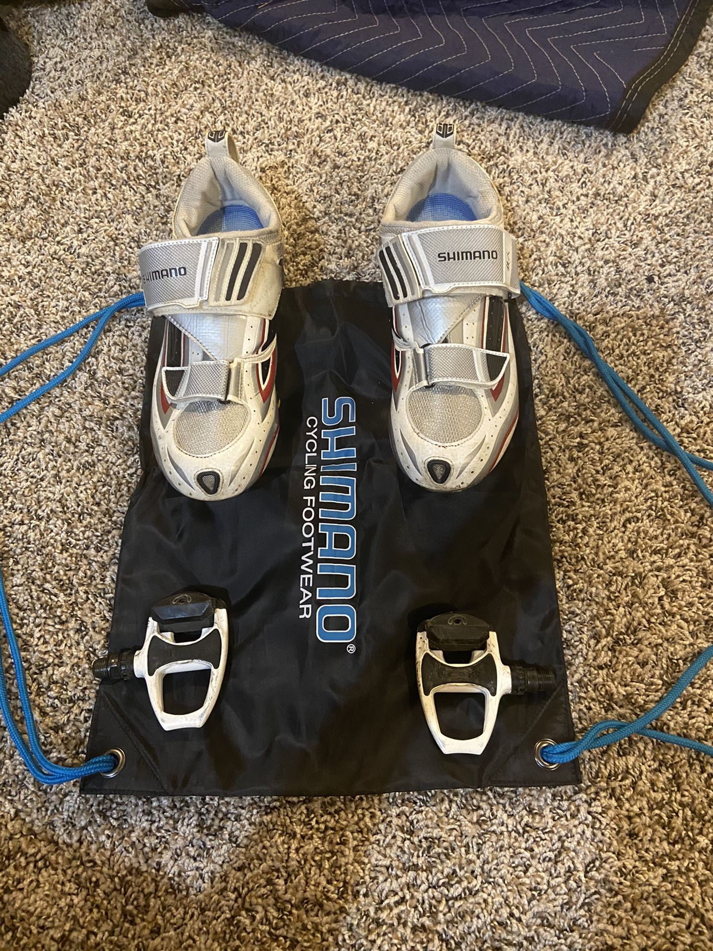 Cycling Shoes and Pedals Combo