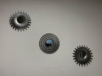 Set of 3 Silver Sunburst Wall Mirrors