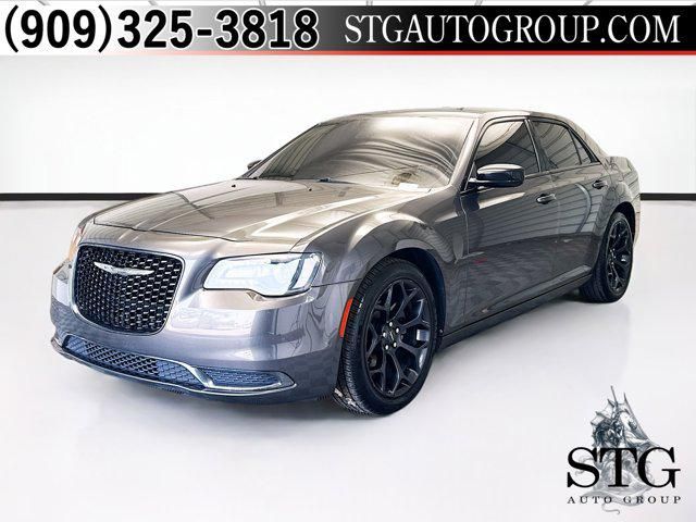 2020 Chrysler 300