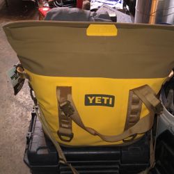 Yetti M30 Hopper 