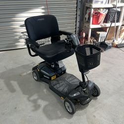 Electric Scooter Excellent Condition