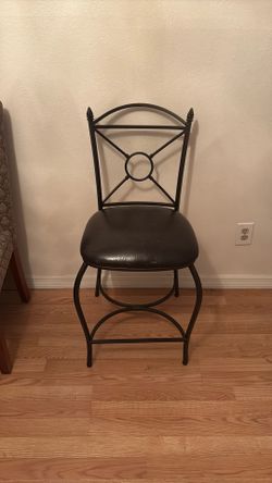 Gorgeous chair!