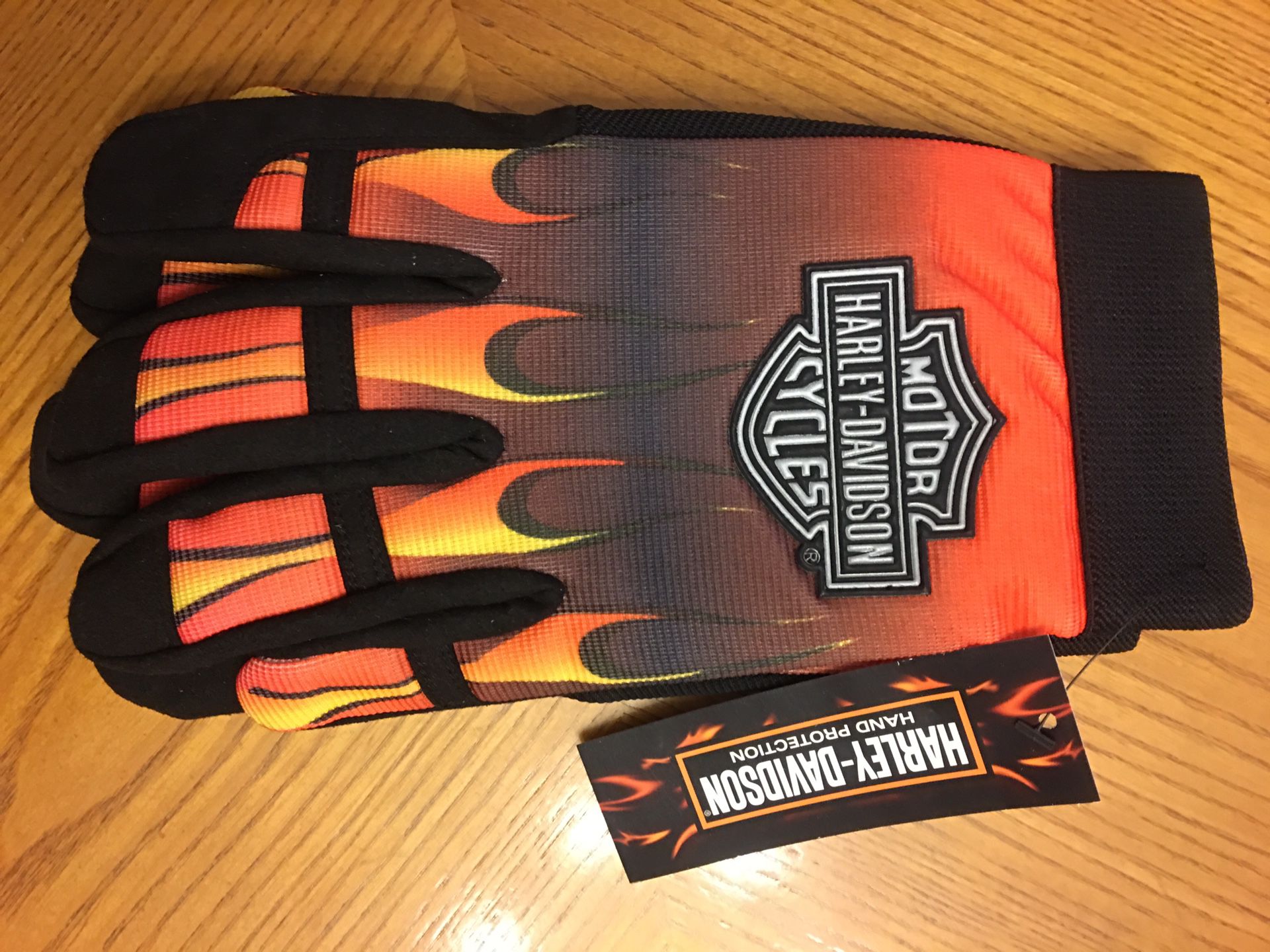 Harley Davidson flame gloves!