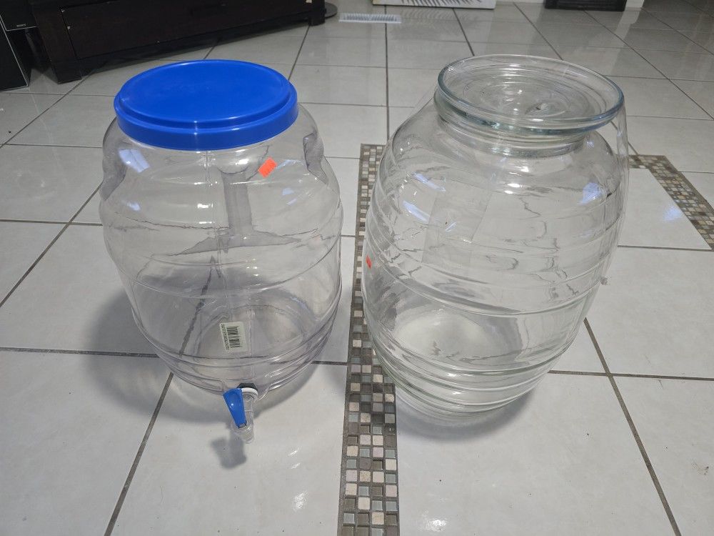 Glass Jars, Plactic Beverage Dispenser