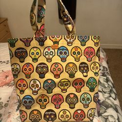 Consuela Large Skull Bag