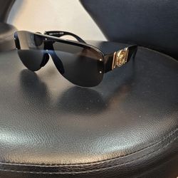 Men’s Versace VE4391 Sunglasses Very Clean 