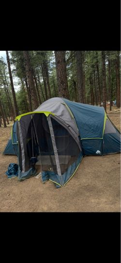 Camping tent