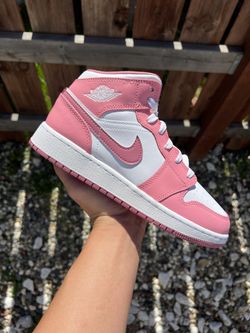 Jordan 1 Mid Valentine’s Day (Size 5.5Y, 6.5Y)
