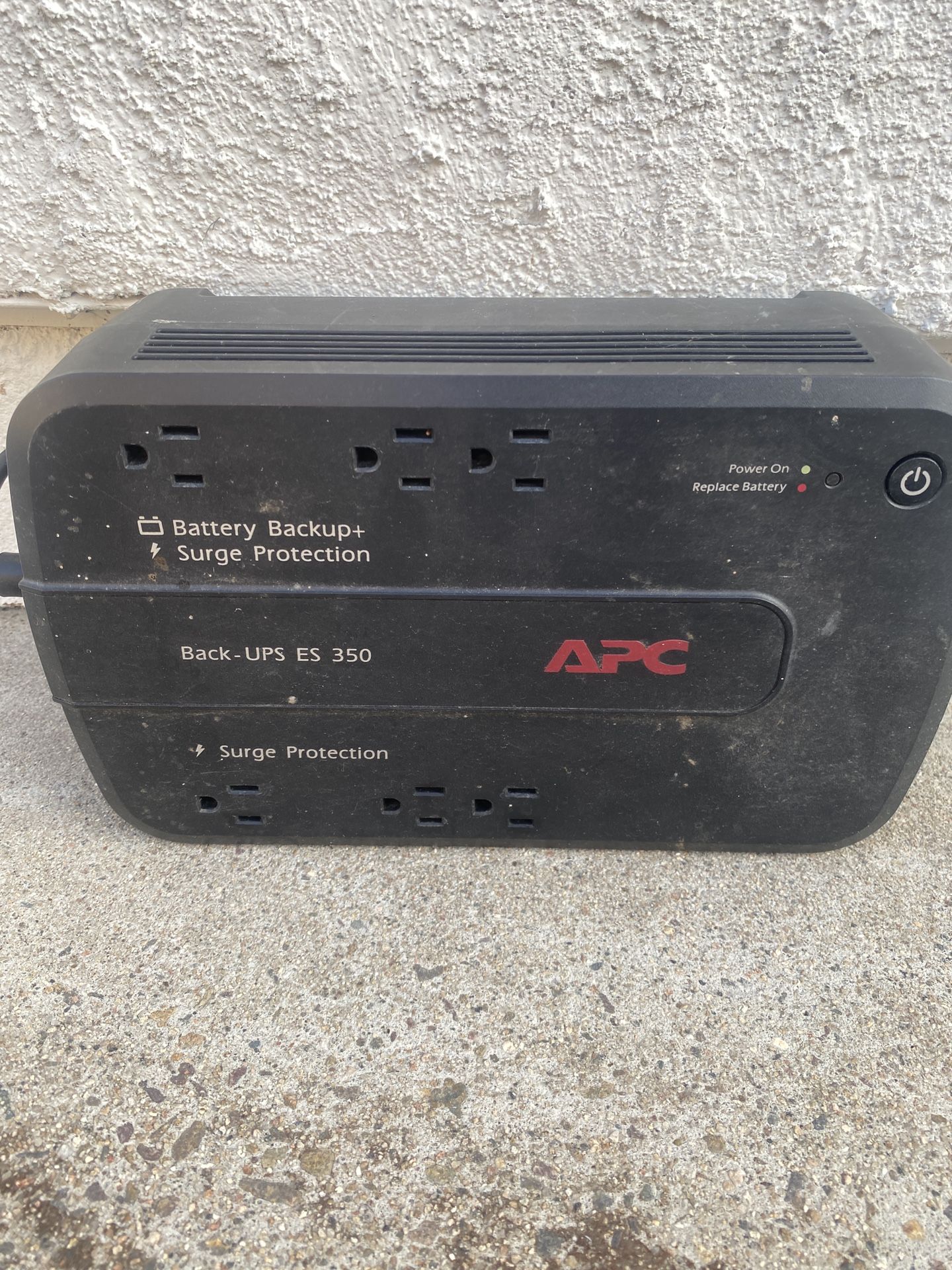 APC Back-UPS ES 350 Battery Backup & Surge Protector (BE350)